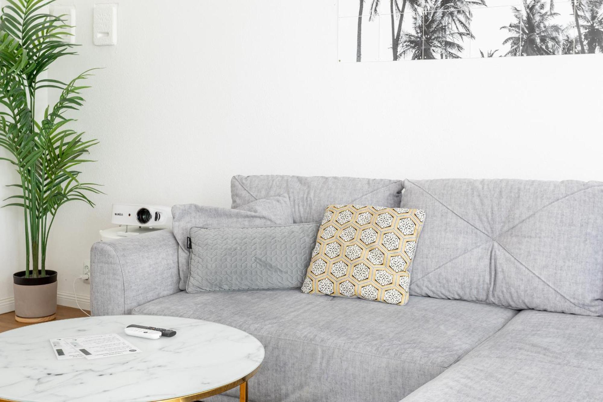 Global Living - Design Apartment I Central I Beamer I Kitchen I Terrace I Berlín Exterior foto