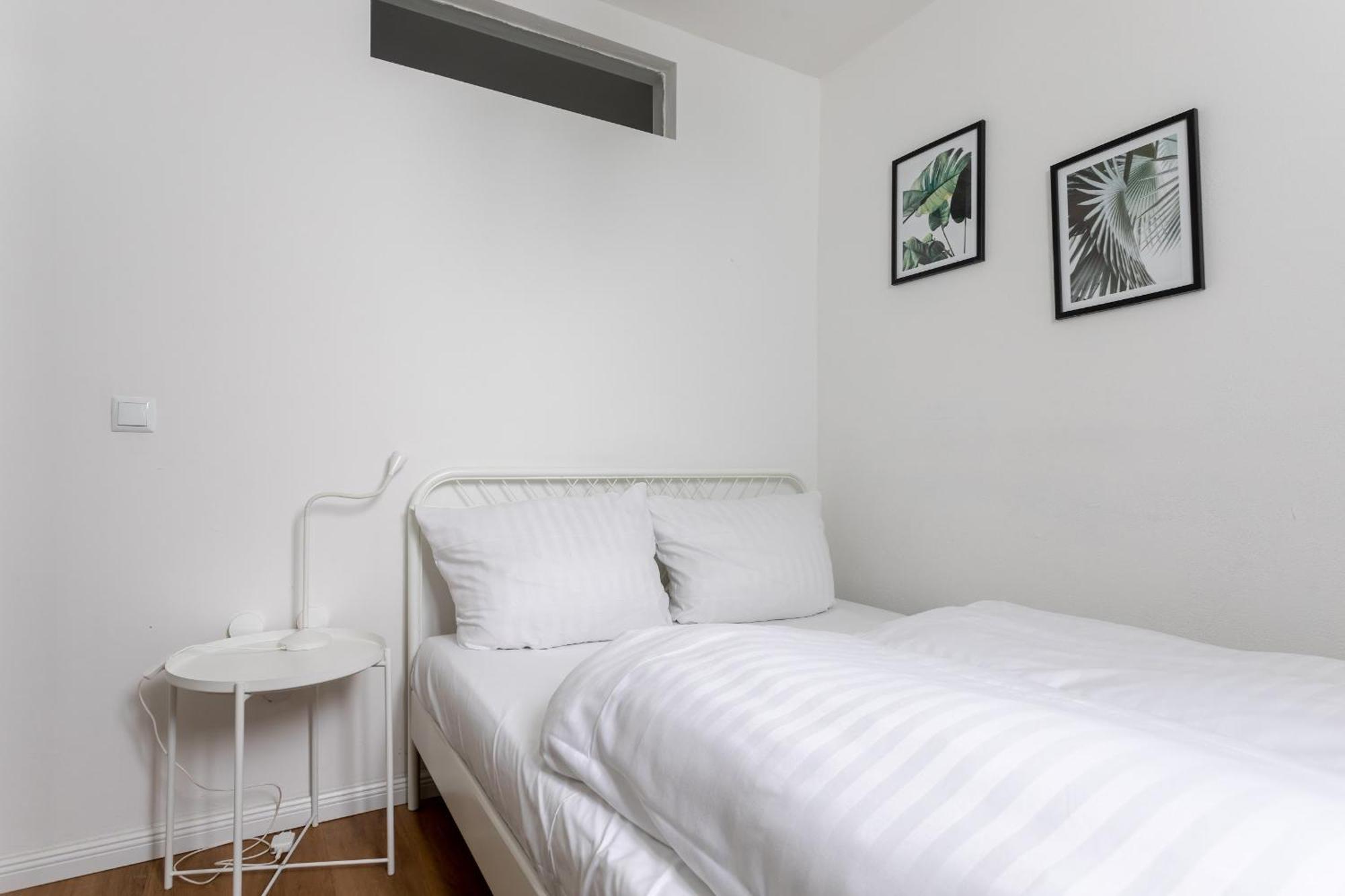 Global Living - Design Apartment I Central I Beamer I Kitchen I Terrace I Berlín Exterior foto
